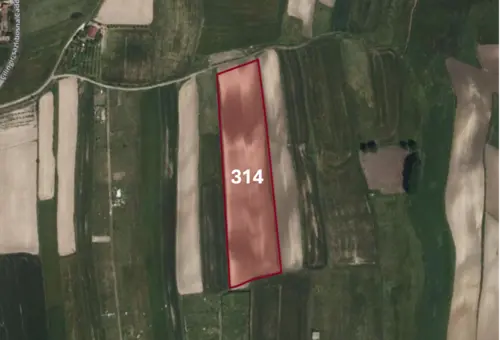 Land for sale in Arnavutköy, specifically in Sazlıbosna, suitable for residential and commercial construction | L314