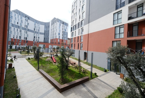 Apartment for Sale in Eyüpsultan within Kiptaş Yeşilpınar Complex | SH289