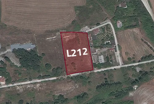 Land near Canal Istanbul in Arnavutköy, Dursunköy | L212