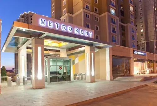 شقة مميزة للبيع في اسطنبول تحديداً باشاك شهير | SH249