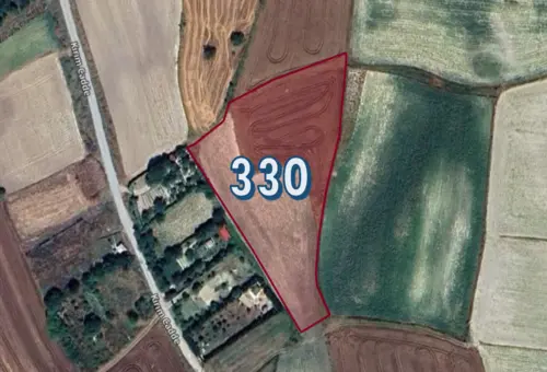 ارض للبيع في ارناؤوط كوي وتحديداً  سازلي بوسنه قريبة من قناة اسطنبول | L330