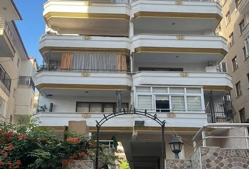 Exclusive Apartment for Sale in Yalova, Specifically Çınarcık | SH292