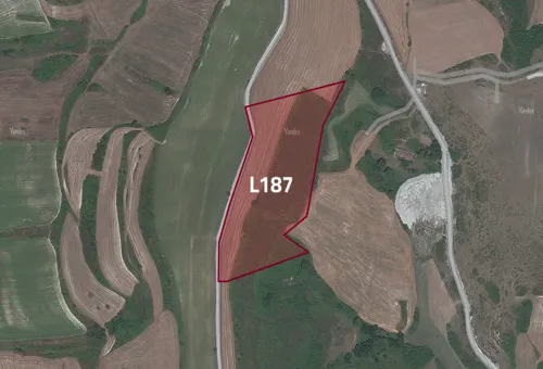 L187 Arnavtkoy Land