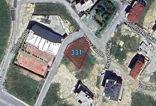 ارض للبيع في اسطنبول -ارناؤوط كوي جاهزة للبناء بشكل مباشر في تاشولوك  | L331