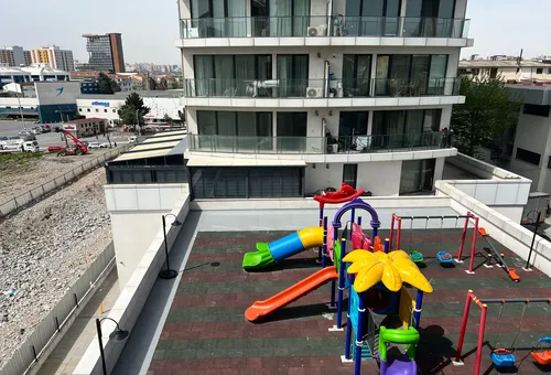 شقة للبيع في باغجلار ضمن مجمع نيرفانا غونيشلي | SH257