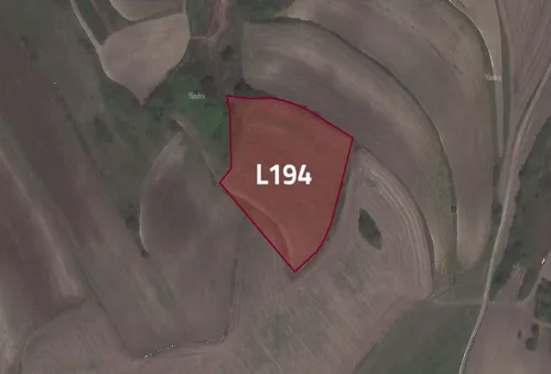 L194 Arnavtkoy Land