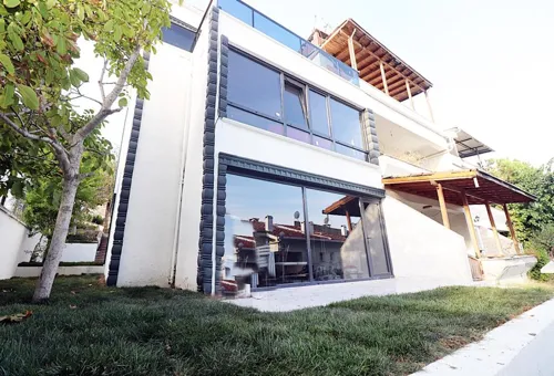 Продается вилла SH122