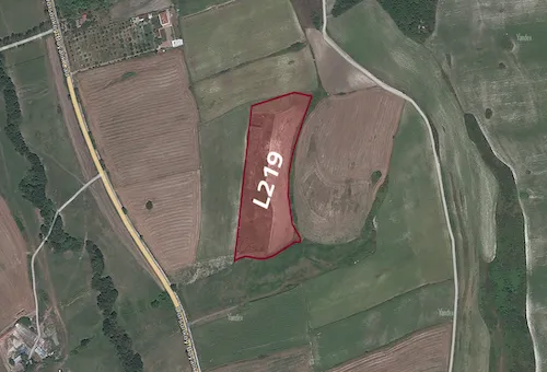 For sale, land opposite the Emlak Konut project and directly on the Istanbul Canal in Arnavutkoy, Dursunköy. | L219